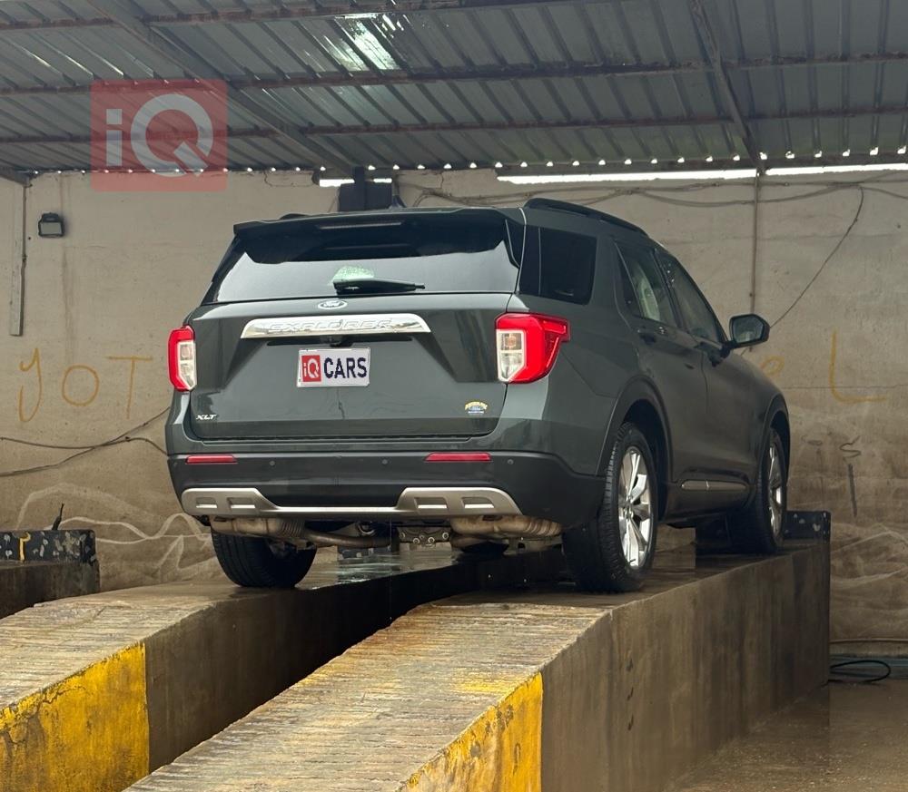Ford Explorer